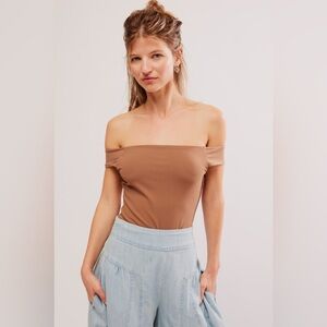 Off to the Races NWOT cocoa